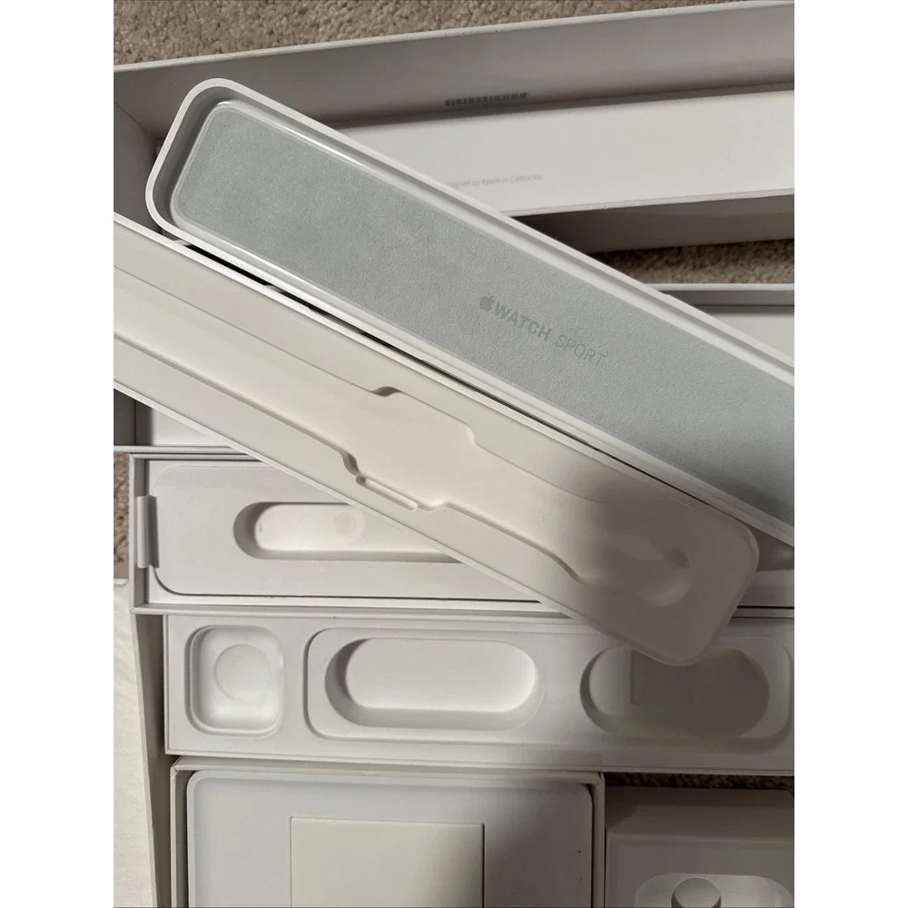 Apple Empty Boxes variety Ipad, Airpods, Watch series 2, series 5